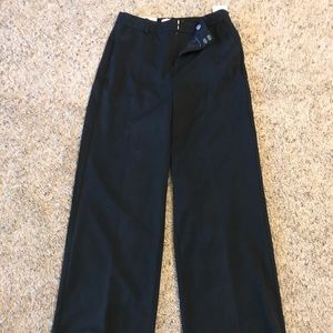 ✨2/10!✨A new day black pants sz 8 short